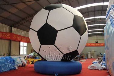 China Modell-/Fußball-Ziel-kundenspezifischer Logo-Service PVCs materieller aufblasbarer angenommen usine