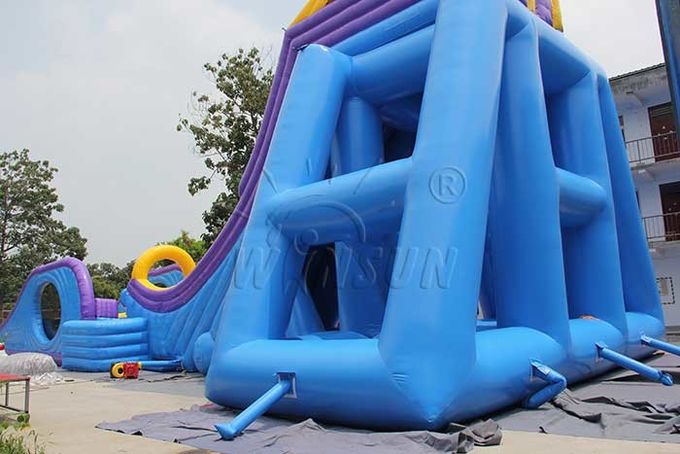 Sprungtritt-riesiges aufblasbares Sportspiele/Wasserrutsche 0.9mm PVC gemacht