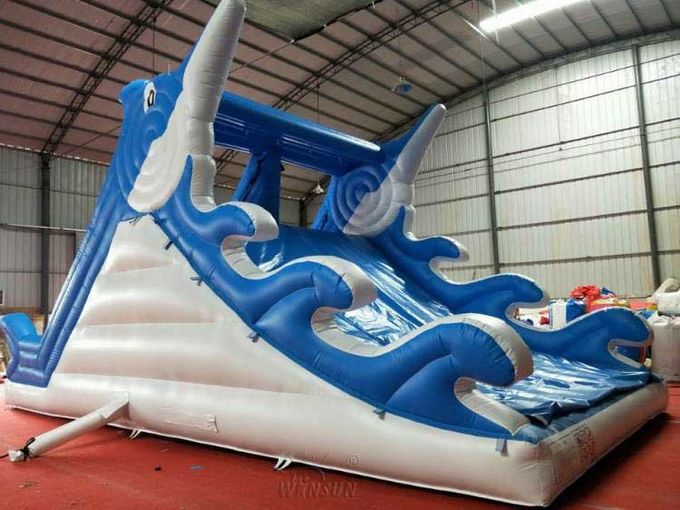 Kundengebundene aufblasbare Delphin-Wasserrutsche WSS-248 mit Luft-Gebläse 10x5x5.5m